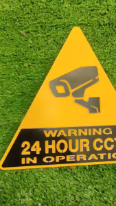 กล้องวงจรปิด  24 HOUR CCTV INOPERATION แบบ 3 มิติ