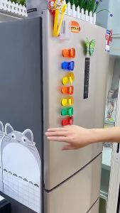 Magnetic Plastic Sealing Clip Food Storage Device Refrigerator Magnet Clip Strong Adsorption Clip Photo Clip