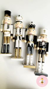 Pinky Bee Dekorasi Natal Nutcracker 38cm 67411800