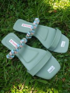 sandal wanita terbaru/sandal teplek wanita dewasa/sandal kepang wanita remaja kekinian