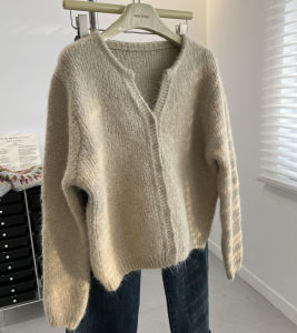 Áo Len Cardigan Dáng Rộng Phong Cách Hàn Quốc Cổ Điển Cho Nữ Áo Len Dệt Kim Ấm Áp Mùa Thu Đông Dáng Ôm Phong Cách Nghệ Thuật Giảm Tuổi