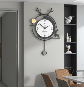 Nordic Style Creative Fashion Swing Wall Clock Modern Design Mute Art Deer Clocks for Home Office Decor Hanging Wall Watch Clocks 37x56CM