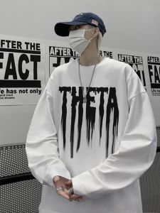 เสื้อยืดคอกลมแขนยาวผ้าฝ้ายแท้สำหรับผู้ชาย ฤดูใบไม้ผลิและฤดูใบไม้ร่วง เสื้อเชิ้ตชั้นในพิมพ์ลายตัวอักษรสไตล์อเมริกันสตรีทแฟชั่น