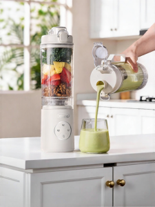 Kawu | Portable Blender for Ice Smoothies and Juices