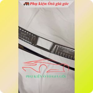 Ốp chống trầy cốp trong ngoài xe Vinfast VF5 chất liệu Titan cao cấp