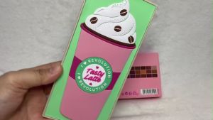 I Heart Revolution Tasty Latte Multi-Color Eyeshadow Palette 22g - New