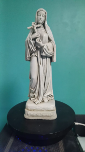 Mother Teresa 25cm Statue - Saint of the Gutters - Premium Religious Altar Decor & Inspirational Gift (St. Teresa of Calcutta)
