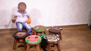 เก้าอี้ไม้ ลายสัตว์ ม้านั่งเด็กเขียนหนังสือ ม้านั่งวาดตัวการ์ตูนน่ารัก ขัดมันเรียบเนียน้งานฝีมือ รับน้ำหนักได้ 200 kg เก้าอี้ลายสัตว์ เก้าอี้ไม้ลายสัตว์ - Lazada