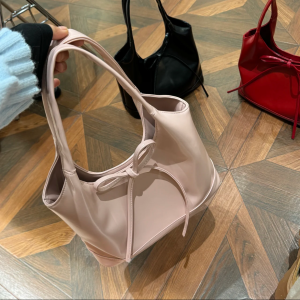 Korean Style Large Capacity Single Shoulder Bag Womens 2025 Summer New Red Bow Tie Tote Bag Commuter Handbag Polyester Lining