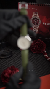 Jam Tangan Wanita Casio LTP-VT03L-3B Analog Beige Dial Green Leather Band