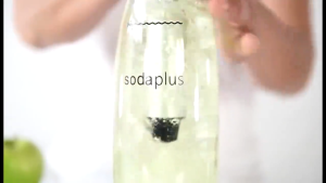 Household Party Soda Maker Sodaplus 1L Sparkling Water Machines with CO2 Cylinder Machine Kit