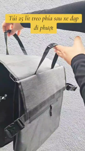 Túi Treo Yên Sau Xe Đạp Dung Tích Lớn 25L có 2 ngăn được làm từ chất liệu Vải Oxford MLH