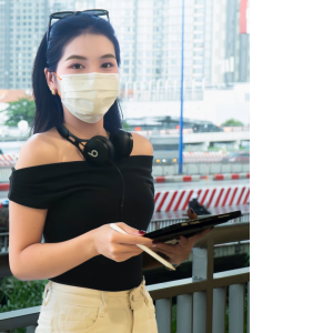 Anvimask – Khẩu trang cao cấp Trendi Mask trắng quai đỏ cam – Túi 6 cái – Tinh tế nhưng không đơn điệu