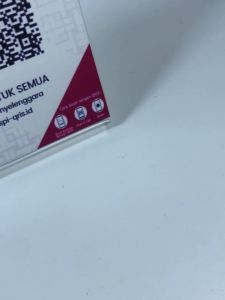 (Paket Lengkap) Cetak Qris & Akrilik Stand Berdiri Tipe L | Cetak Qris Akrilik Termurah Siyap Pakai | Acrylic Standing