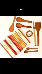 Hộp 10 đôi Đũa Kim Giao Cúc Phương Ninh Bình