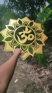 พร้อมส่ง แบบใหม่ล่าสุด สัญญาลักษณ์โอม 6 . ประดับหิ้ง บูชาพระ. บูชาพระพิฆเนศ. . ขายแยก ไม่รวมหิ้ง. ขนาด 25-120