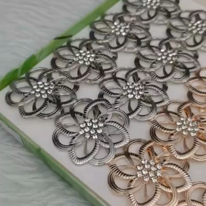 Dokoh Kerongsang Pin Brooch Baju Kebaya Kurung Kebarung Tudung Dewasa Gold Silver Raya Nikah