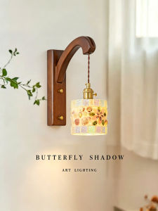 SHIGUANGSUIDAO | French Vintage Solid Wood Wall Light