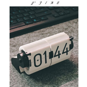 Smart Mechanical Bluetooth Table Clock Page Turning Time Display Metal Dial Simple Design Automatic Movement Home Decorations