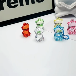 New Cute Colorful Bear Crystal Bead Keychain for Women Girls Fashion Sweet Key Chain Bag Car Key Pendant Jewelry Couple Gift