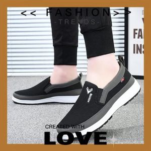 LHSunshine รุ่นใหม่ พร้อมส่ง รองเท้าผ้าใบผู้ชาย ทรงสลิปออน สวมใส่ง่าย สบายเท้า วัสดุน้ำหนักเบา คุณภาพดี เหมาะสมกับราคา คุ้มค่าแน่นอน หนุ่มๆคนไหนยังไม่มี รีบมากดน๊าาา