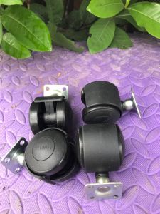 Combo 3 bộ 12 c  bánh xe của hàn quốc ( bánh bằng nhựa  cao cấp )