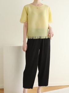 2989 One Size (45-75kg) Summer Miyake Pleated Soft Comfortable Versatile Tassel T-Shirt Top