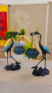 Lư Xông Trầm Hạc Ngậm Đài Sen Size Lớn Cao 27cm Nặng 11Kg