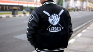 Jaket varsity rascal / jaket varsity pria / jaket baseball pria / jaket varsity wanita / jaket varsity baseball / jaket pria terbaru dan terlaris