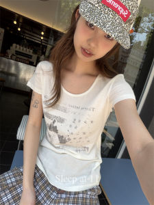 Áo Thun Tay Ngắn In Hình Phong Cách INS Đính Vai Ôm Body