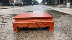 Đôn vuông  đục nổi gỗ hương vuông 38cm