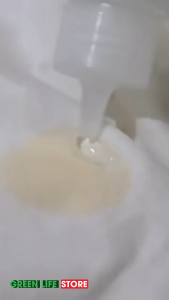 nước tẩy quần áo dùng được cho cả vải trắng vải màu