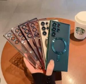 KISSCASE แม่เหล็กเคลือบคลาสสิกสำหรับ Samsung S23/S24 Ultra พิเศษ เคสพิเศษ Magsafing ไร้สายเคสชาร์จสำหรับ Samsung Galaxy S22 Ultra Plus/S22plus/S22ultra/S24ultra/S24plus/S23FE/Note20ultra/S21FE เลนส์แก้วใสฝาครอบหลัง