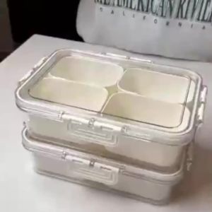 Portable Food Storage Box Snack Storage Box 4 Compartments with Lids Separate Serving Tray Kitchen Snack Box Fruit Food Con