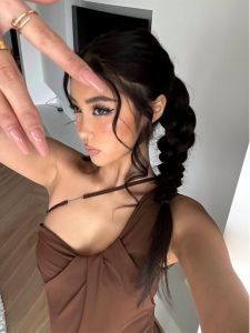 เสื้อครอปแขนกุดสีน้ำตาลสำหรับผู้หญิงในช่วงฤดูร้อน สไตล์อเมริกัน เสื้อครอปแขนกุดเปิดหลัง ชุดเดรสแขนกุด Pure Desire