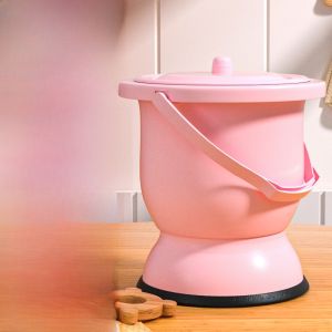 Adult And Elderly Night Urinal Bowl with Lid Bedroom Use Pregnant Women And Children Urinal Bowl Home Bathroom Accessories