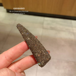 กิ๊บติดผมประดับเพชรพร้อมกิ๊บติดผมรูปปากเป็ดสีแดงระดับไฮเอนด์สำหรับผู้หญิง กิ๊บติดผมสไตล์เกาหลี ตกแต่งผม ตกแต่งผม วัสดุคริสตัล