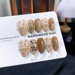 Pure Handmade Wearable Nail Art White Short Cats Eye Autumn Winter New Style High-End Feelings Beauty Nail Polishes China