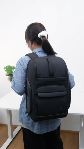 Pierre cardin (ปีแอร์การ์แดง) กระเป๋าเป้ กระเป๋าเป้สะพายหลัง กระเป๋าเป้ใส่แล็ปท็อป มีช่องใส่ของเยอะ รุ่น LE-PBPA05-C11  พร้อมส่งจากไทยราคาพิเศษ