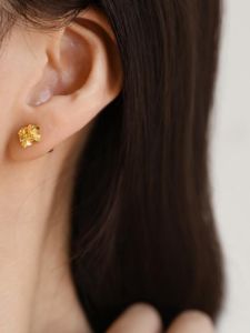 High-Quality Golden Fragment Earrings Womens Fashion Jewelry Design Sensation Luxury Commuting Accessories Geometric Shape