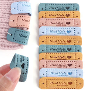 10Pcs Hand Made With Love Labels Tags For Clothes Handmade PU Leather Labels DIY Hats Bags Sewing Tags Garment Accessories