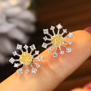Snowflake Yellow Diamond S925 Silver with 18K Gold Plating Fashionable Stud Earrings