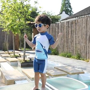 Đồ Bơi Bé Trai Họa Tiêt Cá Mập Đáng Yêu Chất Liệu Bền Đẹp Co Dãn Tốt HB06