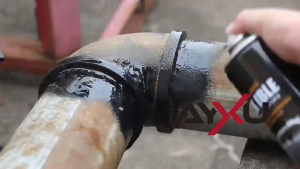 Best Seller 450ML FLEXIBLE RUBBER COATING | Quick Seal Flexible Rubber Coating Repair Spray | Quick Seal Flexible Rubber Coating | Liquid Rubber Waterproof Coating | Universal Rubber Sealant Spray | Rubberized Spray for Leakages | Polyurethane Sealant.