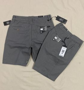 Celana pendek chino model di atas lutut keren kekinian best seller branded distro