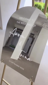 [SG] Arch Wedding Sign in Mirror Acrylic Custom Event Birthday Sign Display Board