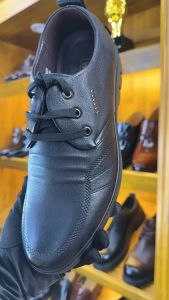 2024 ฤดูใบไม้ผลิผู้ชาย รองเท้าหนังลำลองธุรกิจรองเท้าสบาย สไตล์ 39-44