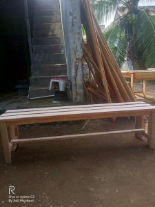 bangku duduk panjang/ bangku jualan/ kursi santai/ kursi tunggu / kursi bahan kayu