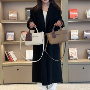 [PROMO] Amora Bag Tas Totebag Wanita Resleting Import Model Korea Terbaru FREE Strap