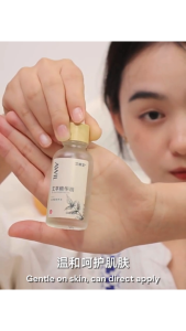 AWIL Premium Mugwort Essential Oil Suitable for Senstive Skin Massage Facial Gua Sha Bianstone Gua Sha relaxation